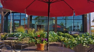 patio_table_furniture_summer_garden_outdoor_patio_furniture_exterior