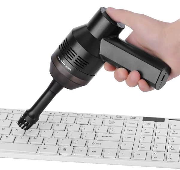 keyboard vacuum cleaner
